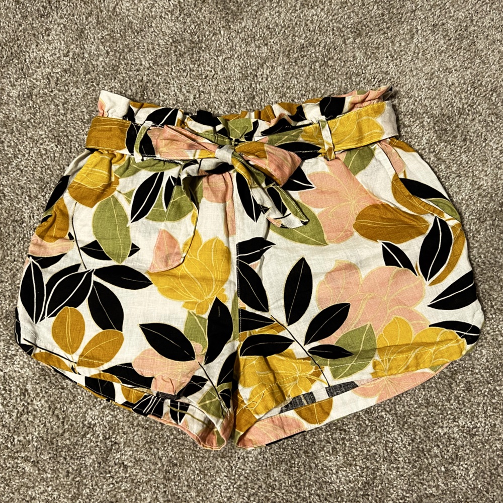Rachel Zoe linen paper bag shorts